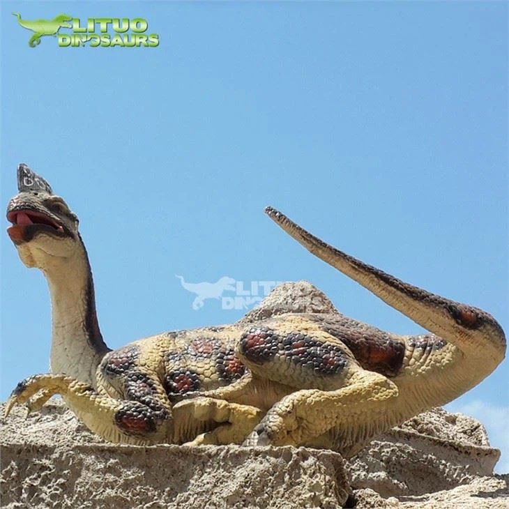 Life Size Oviraptor2