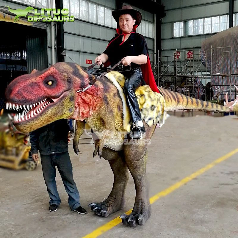 ขี่ชุดไดโนเสาร์ T-rex